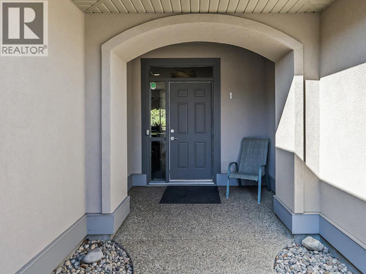 4150 S Gallaghers Forest, Kelowna, BC, V1W 5E4 - 2