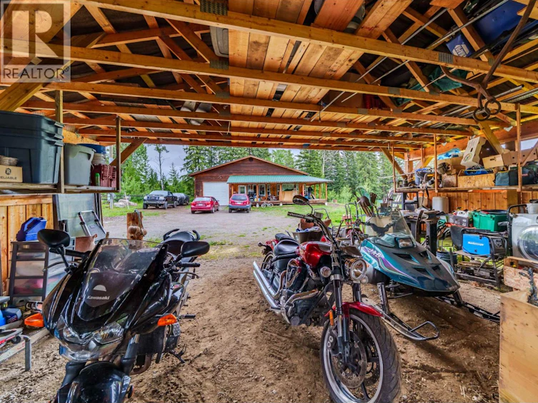 7478 Burgess Road, Deka Lake, BC, V0K 1X3 - 32