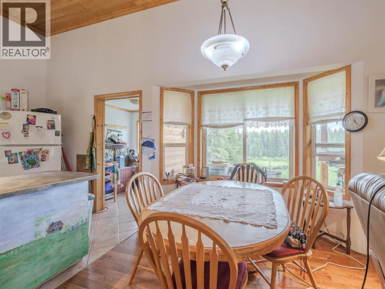 7478 Burgess Road, Deka Lake, BC, V0K 1X3 - 8