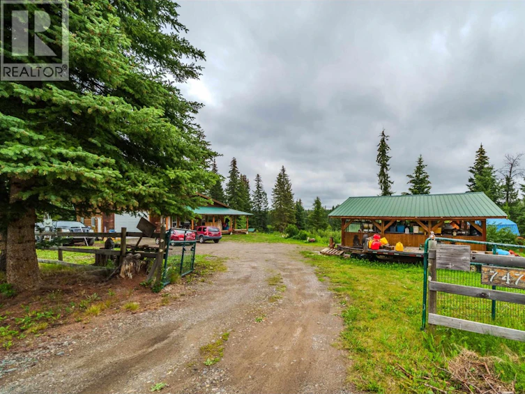 7478 Burgess Road, Deka Lake, BC, V0K 1X3 - 30