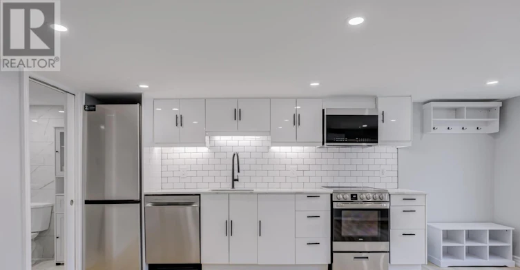 4-79 Twenty Fifth Street, Toronto, ON, M8V 3P7 - 7