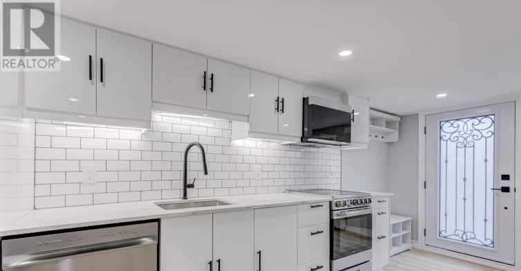 4-79 Twenty Fifth Street, Toronto, ON, M8V 3P7 - 9
