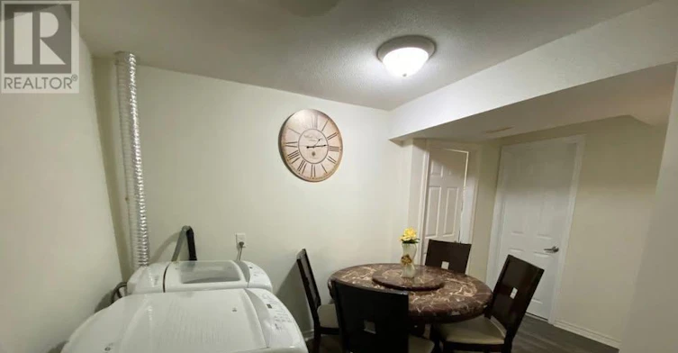 5237 Floral Hill Crescent, Mississauga, ON, L5V 1V4 - 8