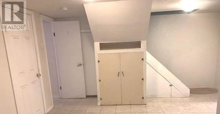 BSMT-46 Medhurst Road, Toronto, ON, M4B 1B1 - 11