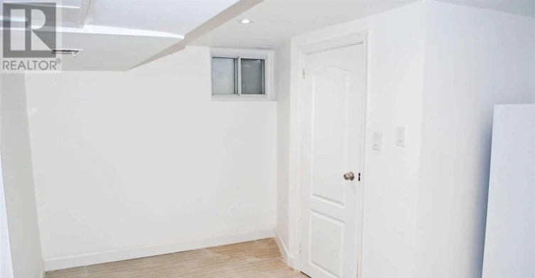 BSMT-42 St Dunstan Drive, Toronto, ON, M1L 2V5 - 7