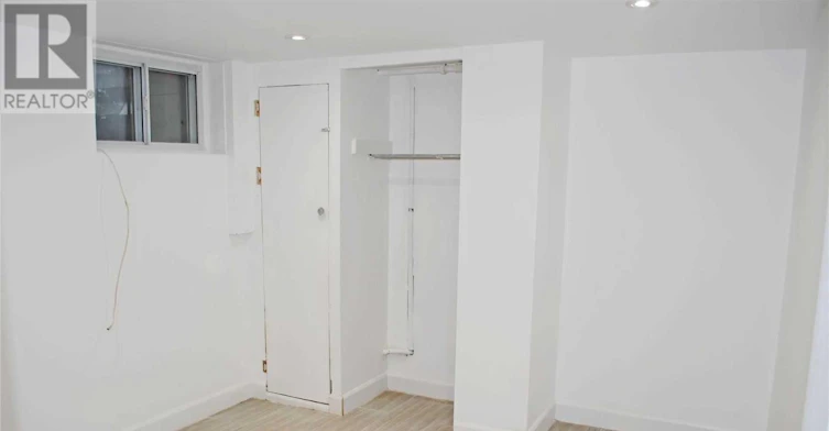 BSMT-42 St Dunstan Drive, Toronto, ON, M1L 2V5 - 8