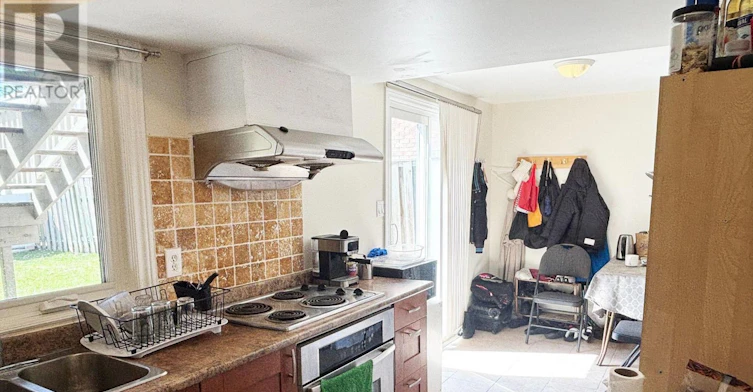 BASEMENT-18 Huntington Park Drive, Markham, ON, L3T 7G9 - 4