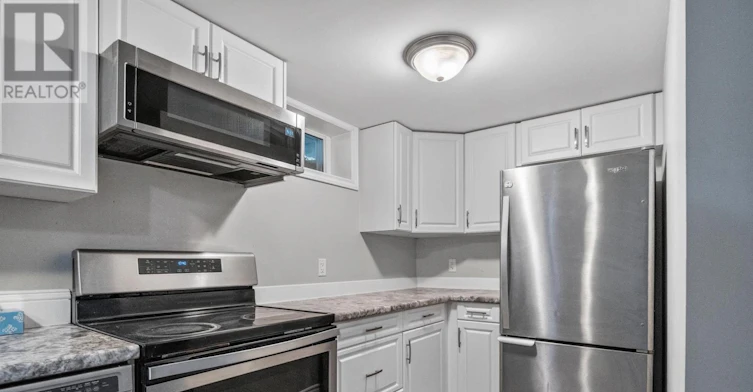 LOWER-34 Preston Place, Welland, ON, L3C 3K3 - 13