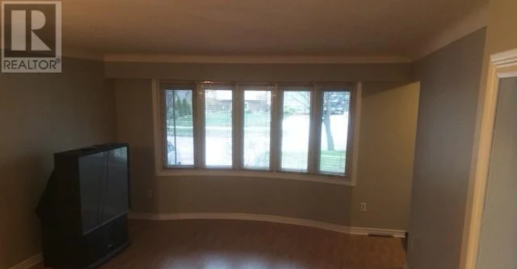 UPPER-43 Dunvegan Road, St. Catharines, ON, L2P 1H5 - 5