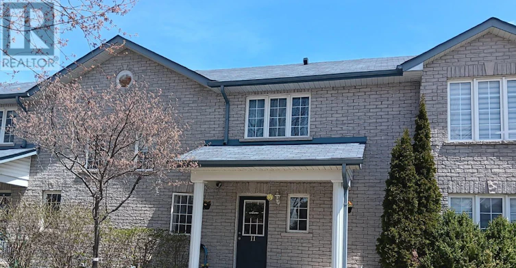 11 Silver Maple Crescent, Barrie, ON, L4N 0Y4