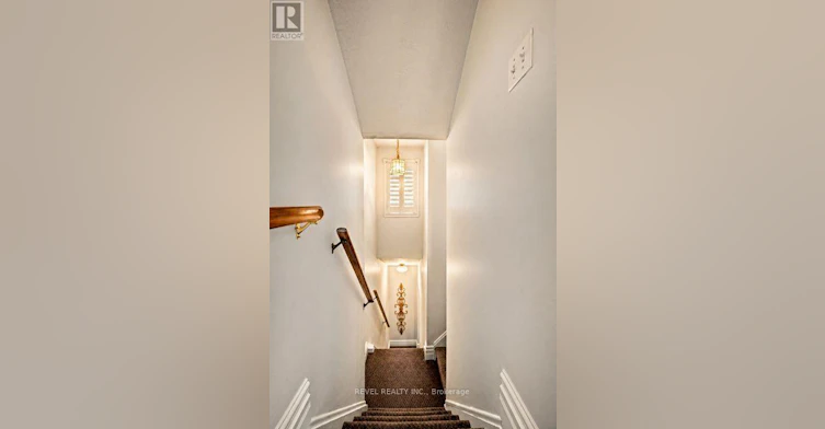 A-296 Queen Street S, Mississauga, ON, L5M 1M2 - 18