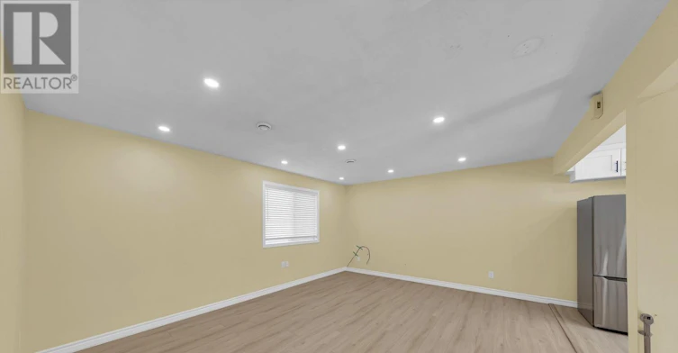 MAIN-41 Tormore Drive, Richmond Hill, ON, L4C 3N3 - 8