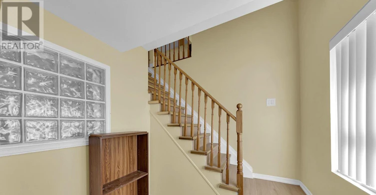 MAIN-41 Tormore Drive, Richmond Hill, ON, L4C 3N3 - 6