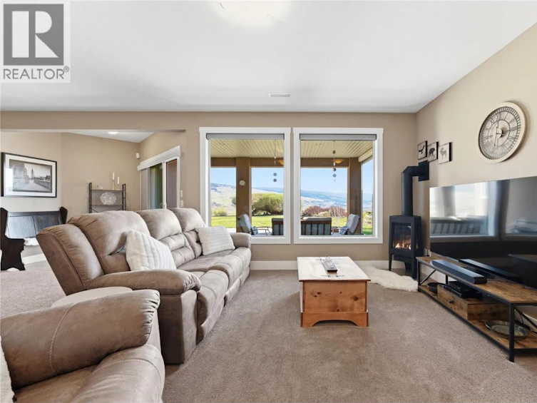 2579 Sylvia Road, Lake Country, BC, V4V 2R8 - 32
