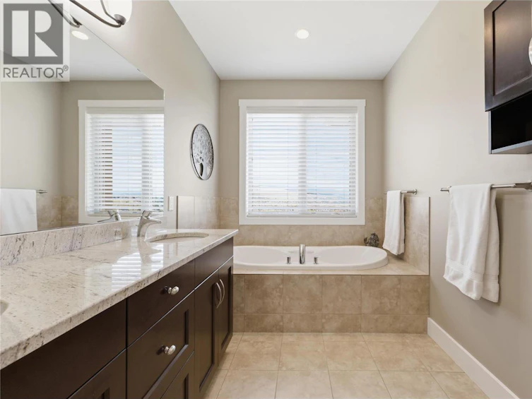 2579 Sylvia Road, Lake Country, BC, V4V 2R8 - 21