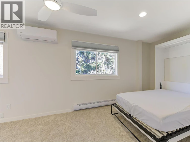 645 Francis Avenue, Kelowna, BC, V1Y 5G4 - 37