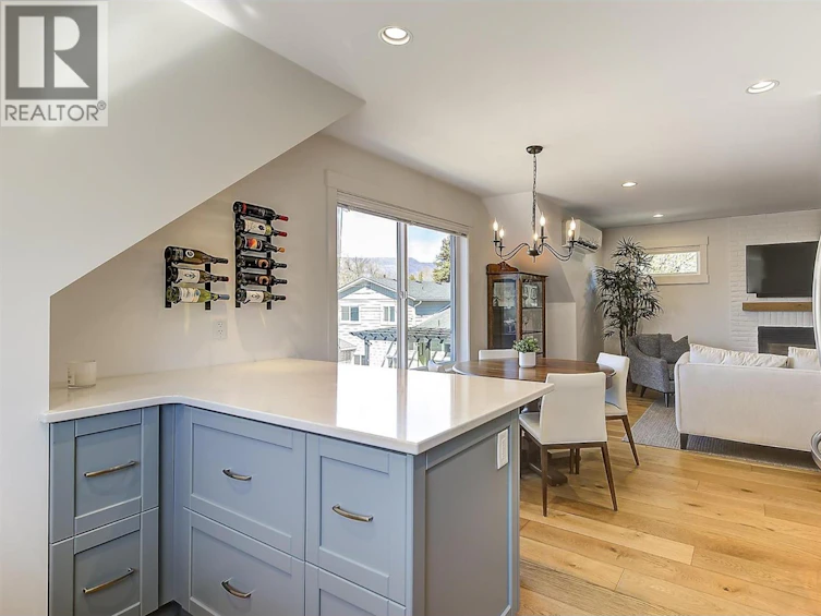645 Francis Avenue, Kelowna, BC, V1Y 5G4 - 78