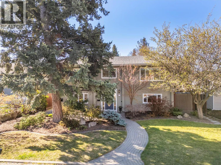 645 Francis Avenue, Kelowna, BC, V1Y 5G4