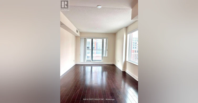 509-8200 Birchmount Road E, Markham, ON, L3R 9W1 - 4