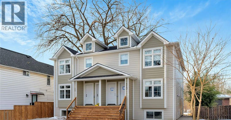 2-515 Caron, Windsor, ON, N9A 5B5 - 2