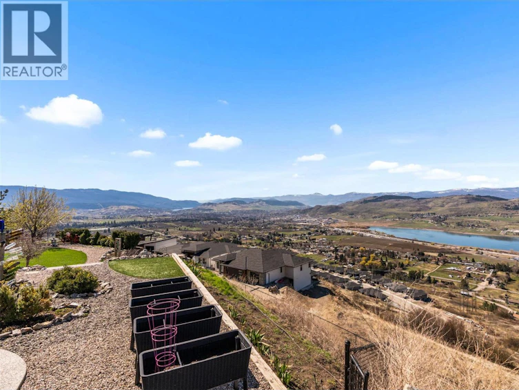 1548 Phoenix Drive, Vernon, BC, V1B 4B3 - 74
