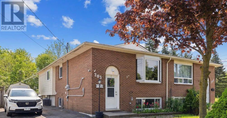 LOWER-203 Commercial Street, Welland, ON, L3B 5Z5