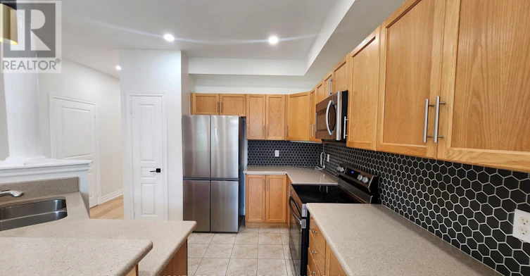MAIN-51 Waldron Crescent, Richmond Hill, ON, L4E 4A3 - 8