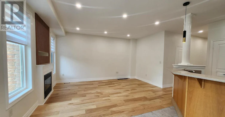 MAIN-51 Waldron Crescent, Richmond Hill, ON, L4E 4A3 - 12