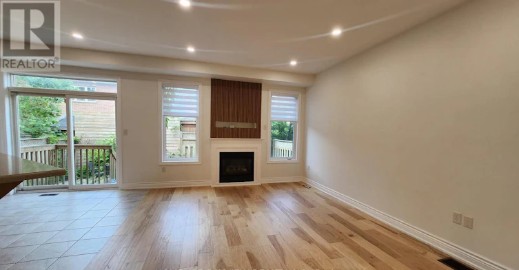 MAIN-51 Waldron Crescent, Richmond Hill, ON, L4E 4A3 - 6