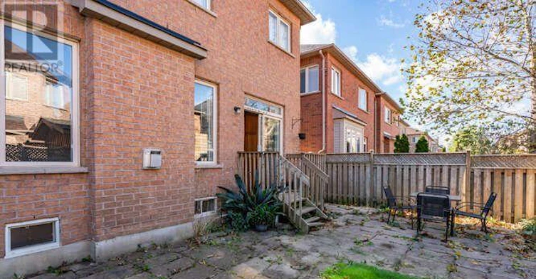 MAIN-51 Waldron Crescent, Richmond Hill, ON, L4E 4A3 - 30