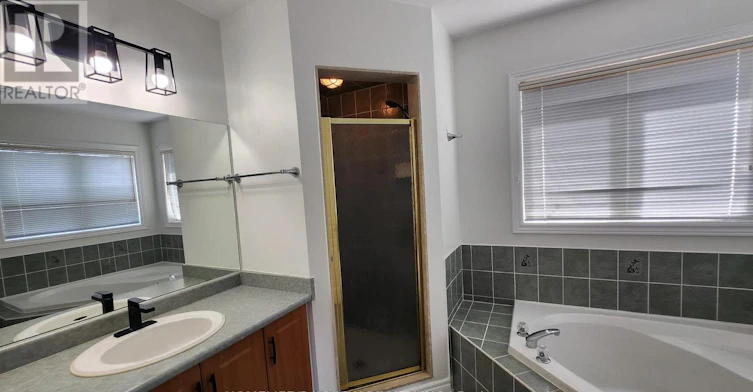 MAIN-51 Waldron Crescent, Richmond Hill, ON, L4E 4A3 - 16