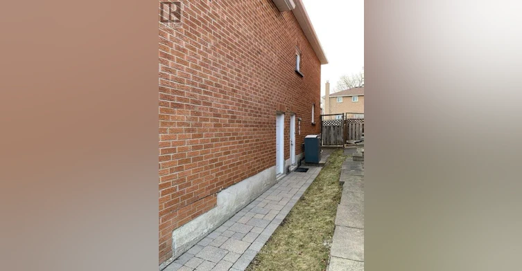 BSMNT-14 Guildwood Drive, Richmond Hill, ON, L4C 8G8 - 11
