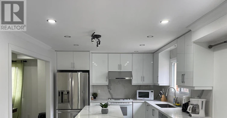 MAIN-166 Fincham Avenue, Markham, ON, L3P 4B3 - 4