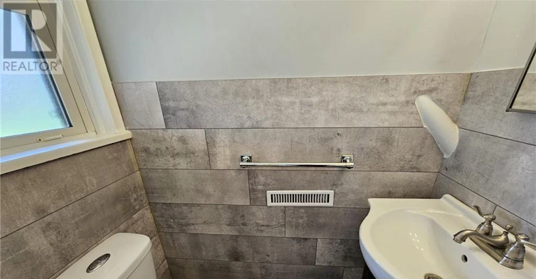 2-99 Golden Boulevard, Welland, ON, L3B 1H8 - 3