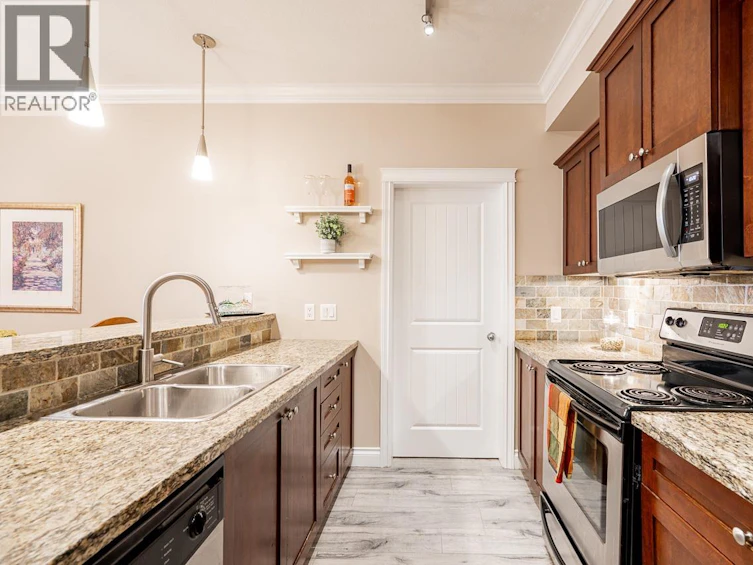 114-12258 224 Street, Maple Ridge, BC, V2X 8Y7 - 6