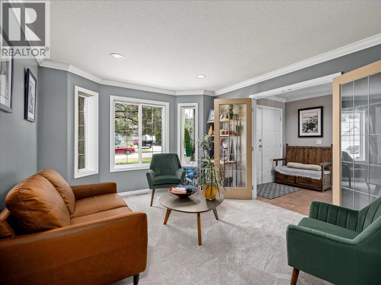 3925 Flower Court, Kelowna, BC, V1W 4W2 - 6