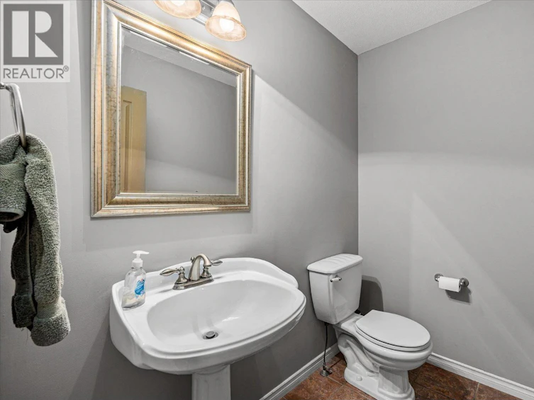 3925 Flower Court, Kelowna, BC, V1W 4W2 - 17
