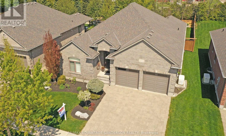 23 Mayapple Crescent