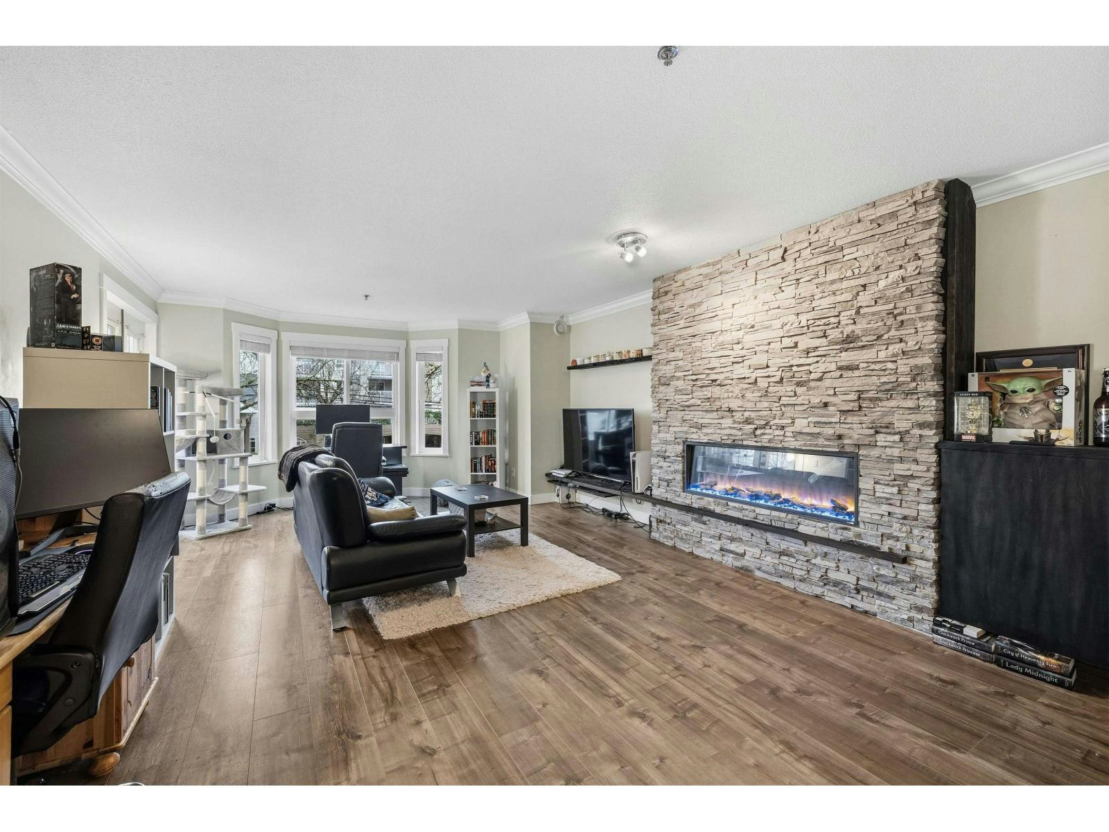 209-19721 64 Avenue, Langley, BC, V2Y 1L1