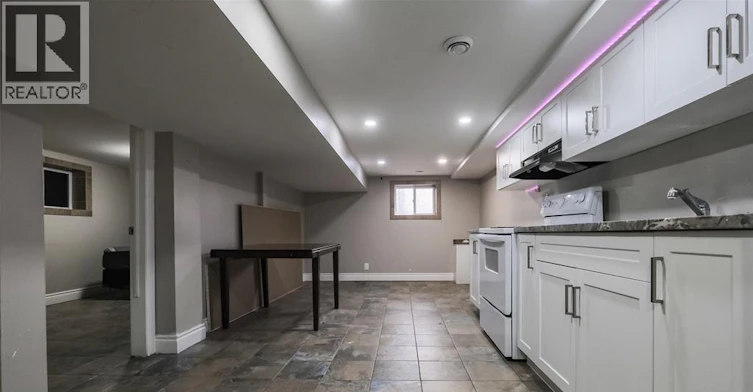 LOWER-1585 Pelissier, Windsor, ON, N9X 1M9 - 5