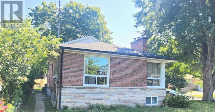 2 Davis Downs Place, Toronto, ON, M1E 3L4 - 2