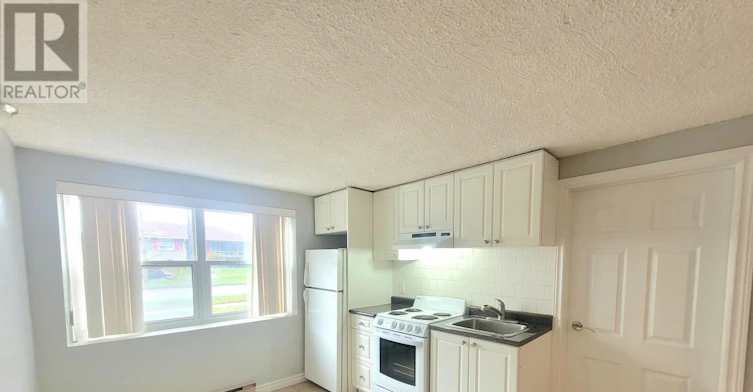 2 Davis Downs Place, Toronto, ON, M1E 3L4 - 7