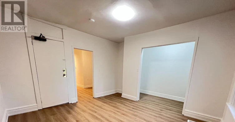 2-82 Curzon Street, Toronto, ON, M4M 3B4 - 4