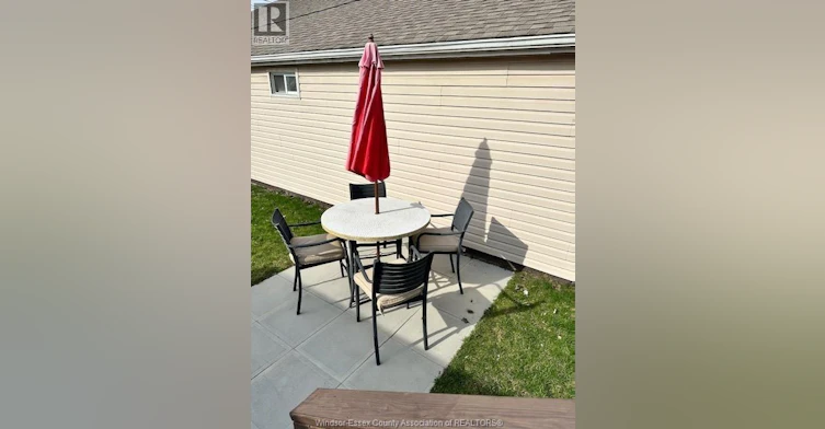 UPPER-554 Notre Dame Street, Lakeshore, ON, N8L 0A3 - 15