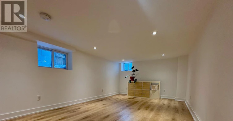 LOWER-62 Palmerston Avenue, Toronto, ON, M6J 2J1 - 11