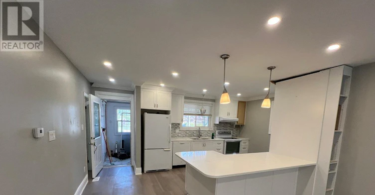 73 Murray Drive, Aurora, ON, L4G 2C2 - 9