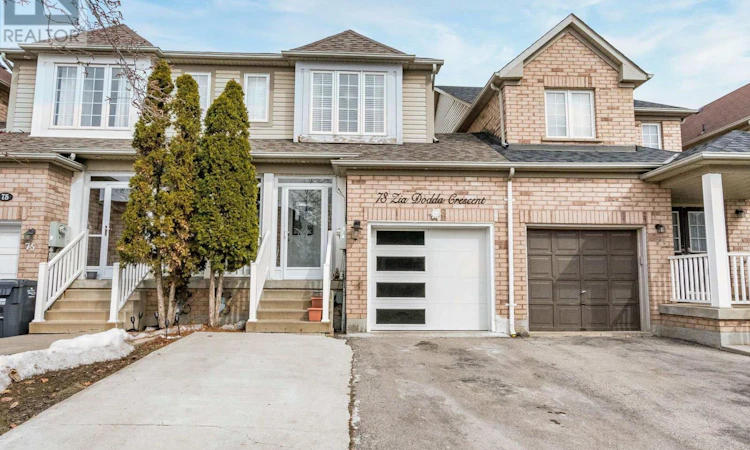 73 Zia Dodda Crescent
