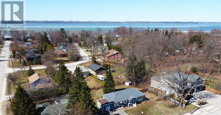 MAIN-350 The Queensway S, Georgina, ON, L4P 2B9 - 20