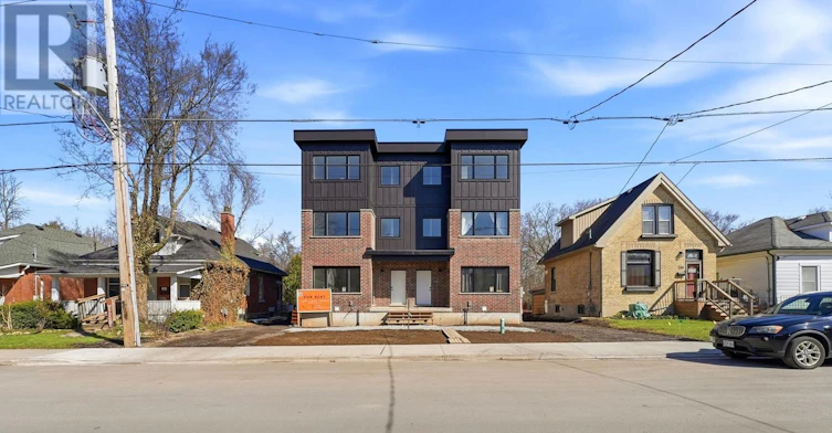 108 Briscoe Street E, London, ON, N6C 1X2