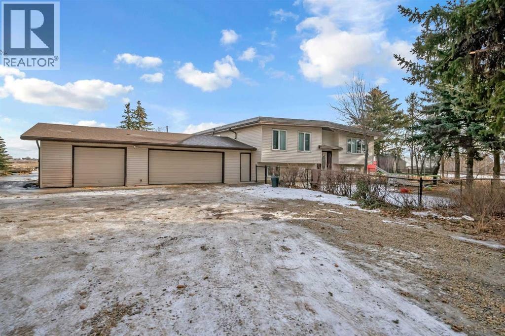 255192 282 Range Road, Rural Rocky View County, AB, T1X 0J3
